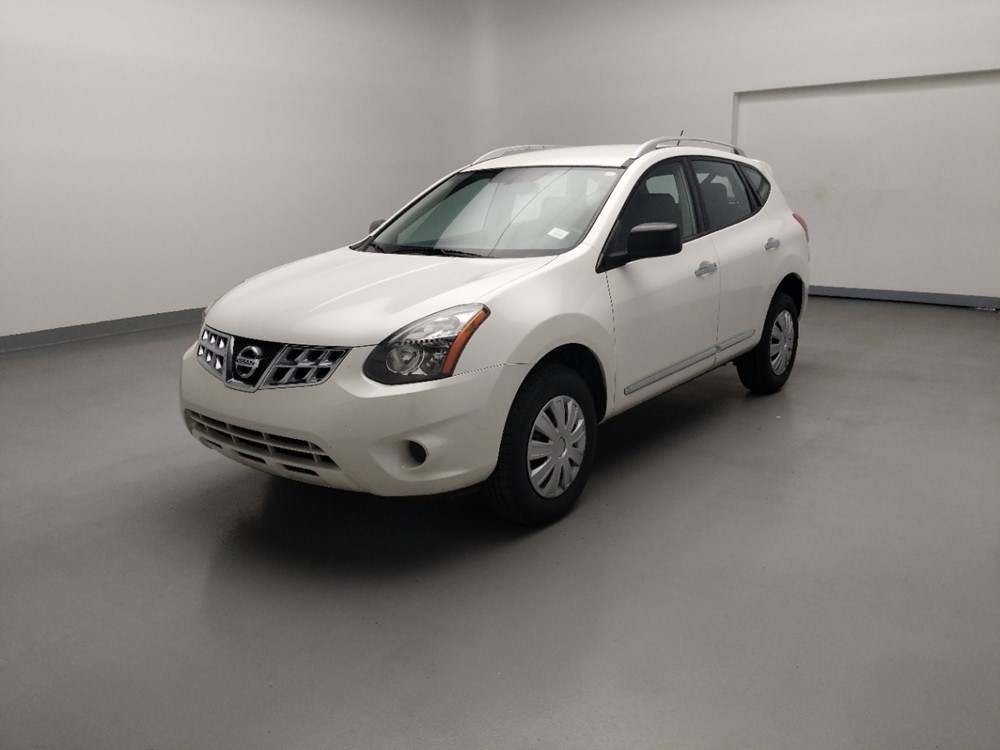 Used 2015 Nissan Rogue Driver Front Bumper