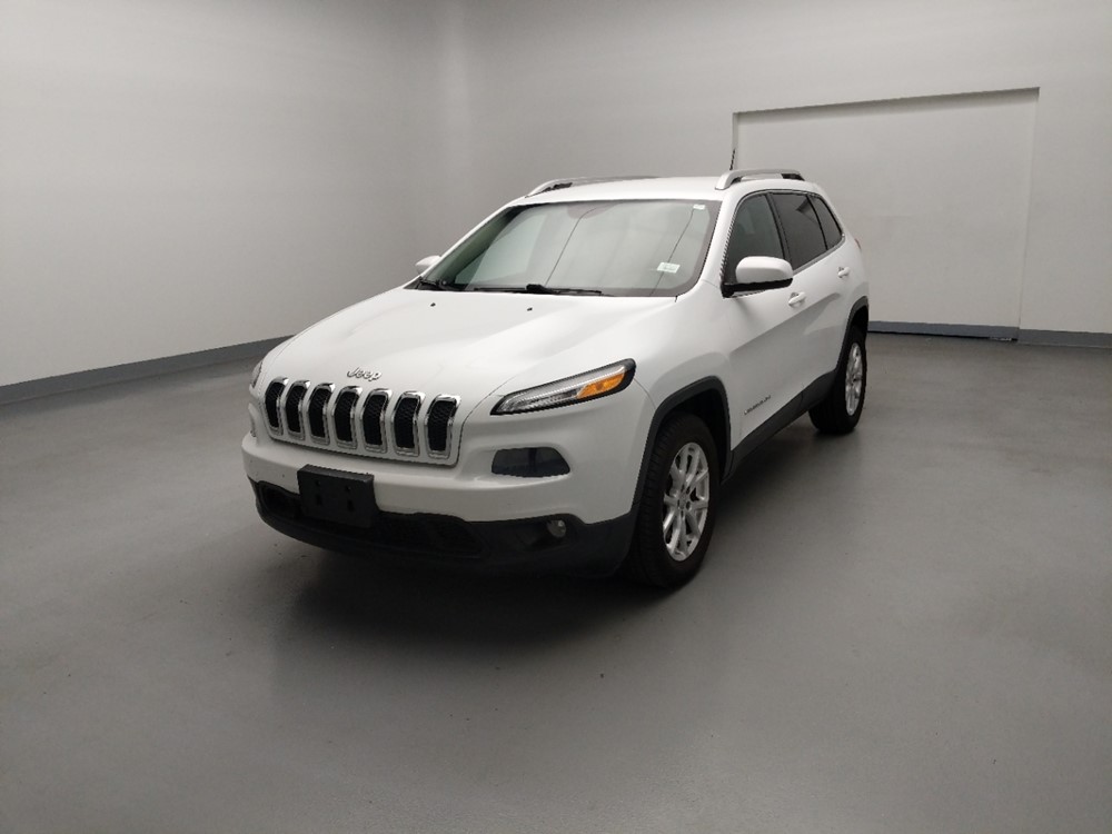 Used 2014 Jeep Cherokee Driver Front Bumper