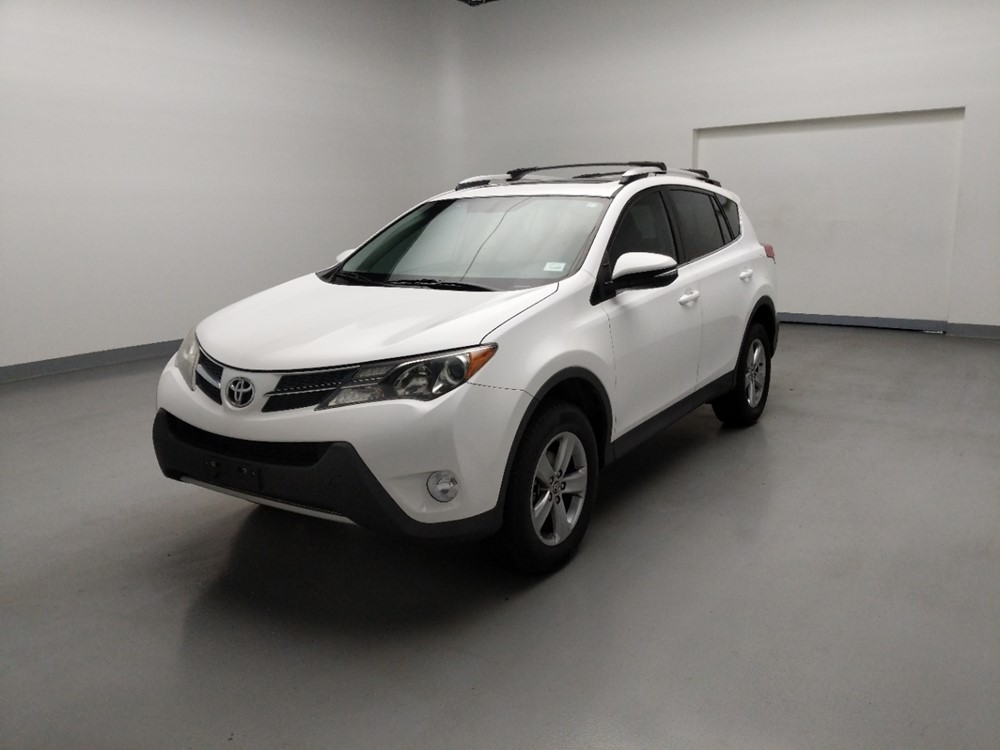 Used 2015 Toyota RAV4 Driver Front Bumper