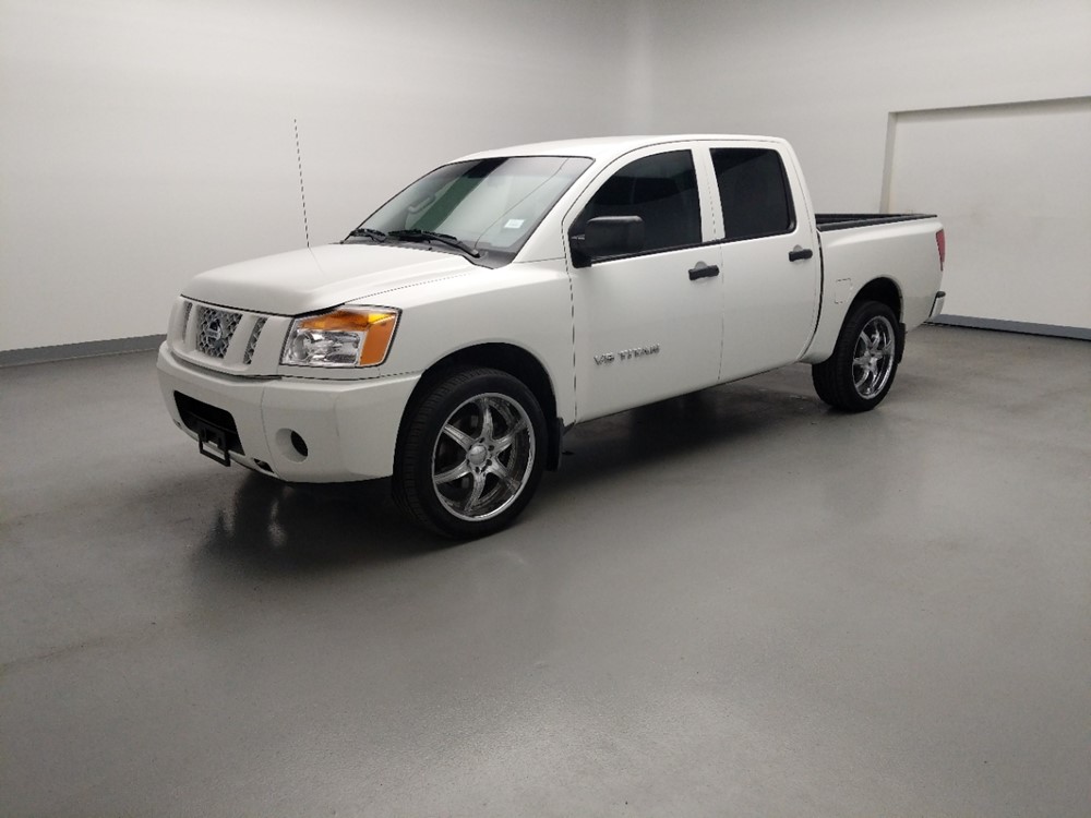 Used 2015 Nissan Titan Driver Front Bumper