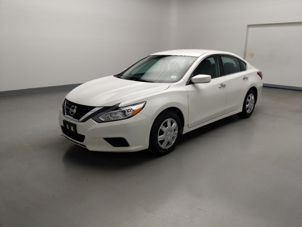 Used 2018 Nissan Altima Driver Front Bumper