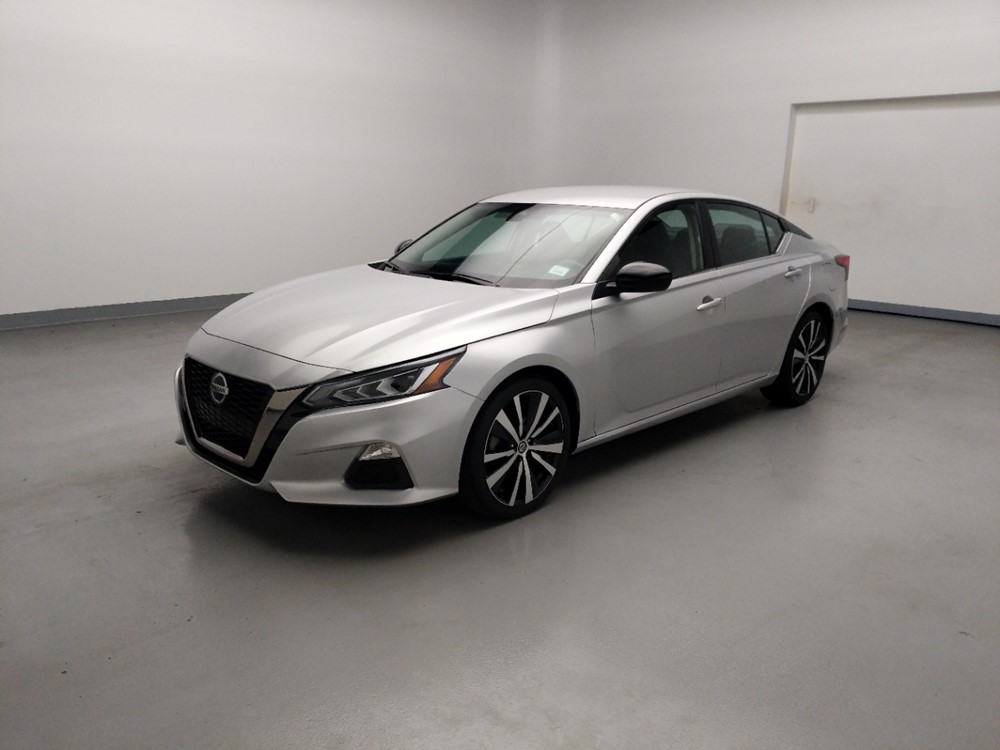 Used 2020 Nissan Altima Driver Front Bumper