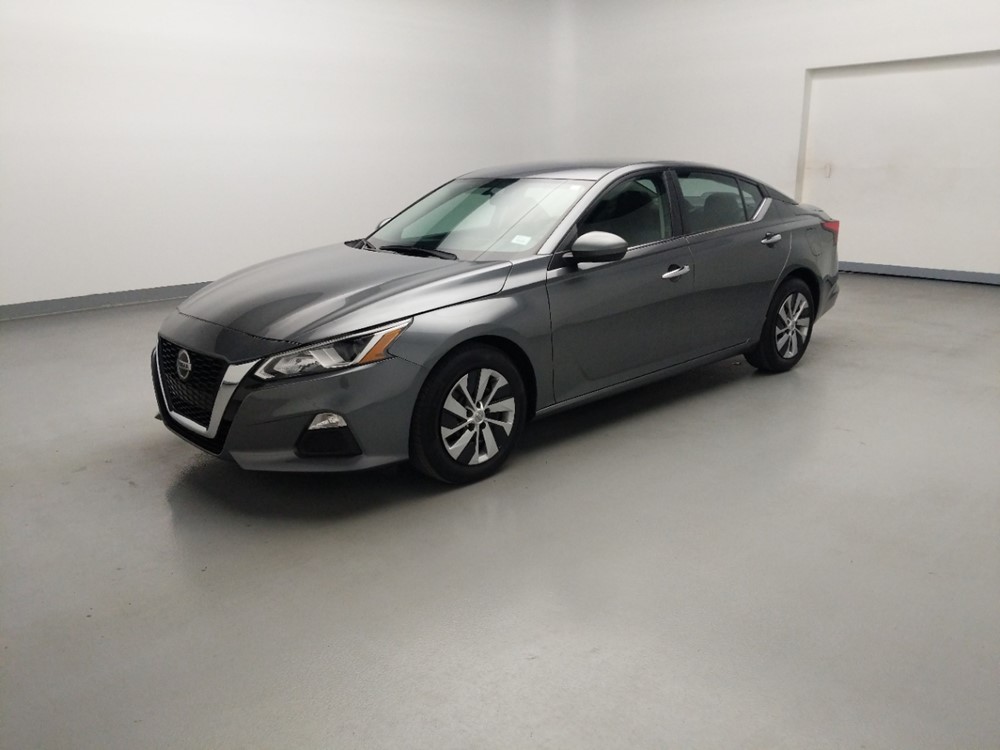 Used 2020 Nissan Altima Driver Front Bumper