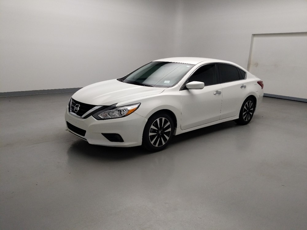 Used 2018 Nissan Altima Driver Front Bumper