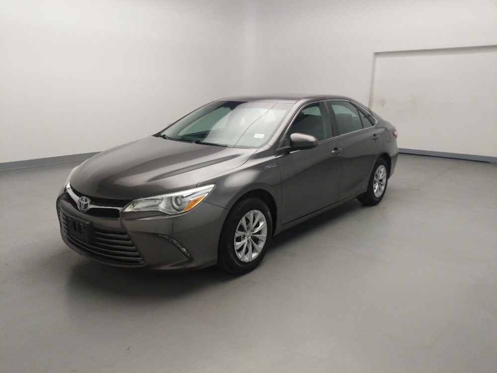 Used 2016 Toyota Camry Driver Front Bumper