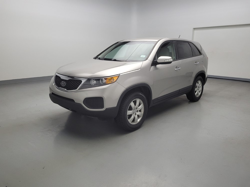 Used 2013 Kia Sorento Driver Front Bumper