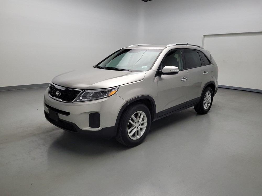 Used 2015 Kia Sorento Driver Front Bumper