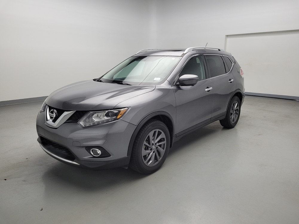 Used 2016 Nissan Rogue Driver Front Bumper
