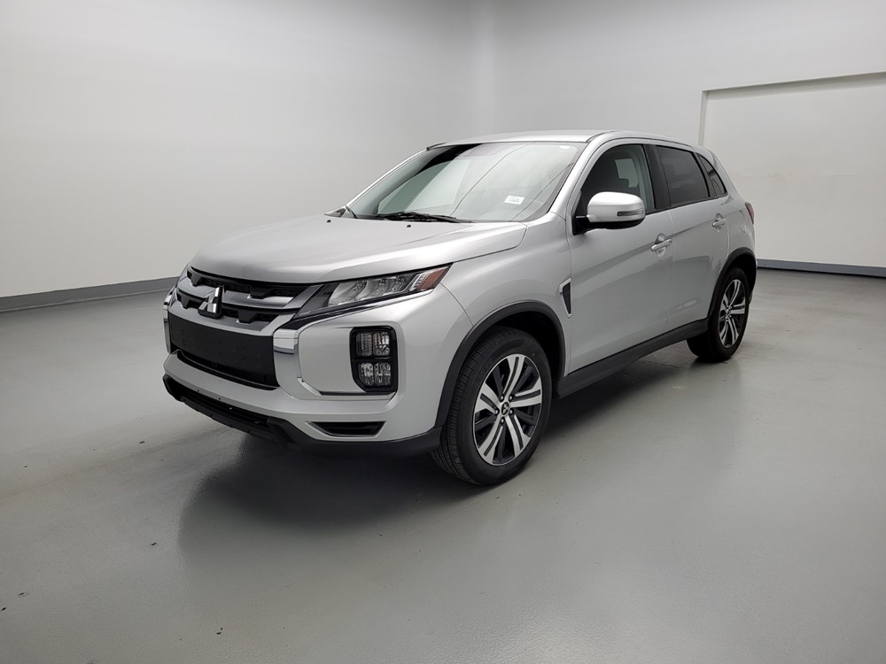 Used 2020 Mitsubishi Outlander Driver Front Bumper