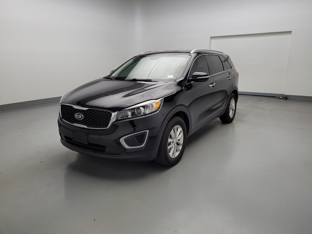 Used 2016 Kia Sorento Driver Front Bumper