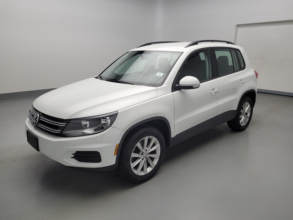 Used 2017 Volkswagen Tiguan Driver Front Bumper