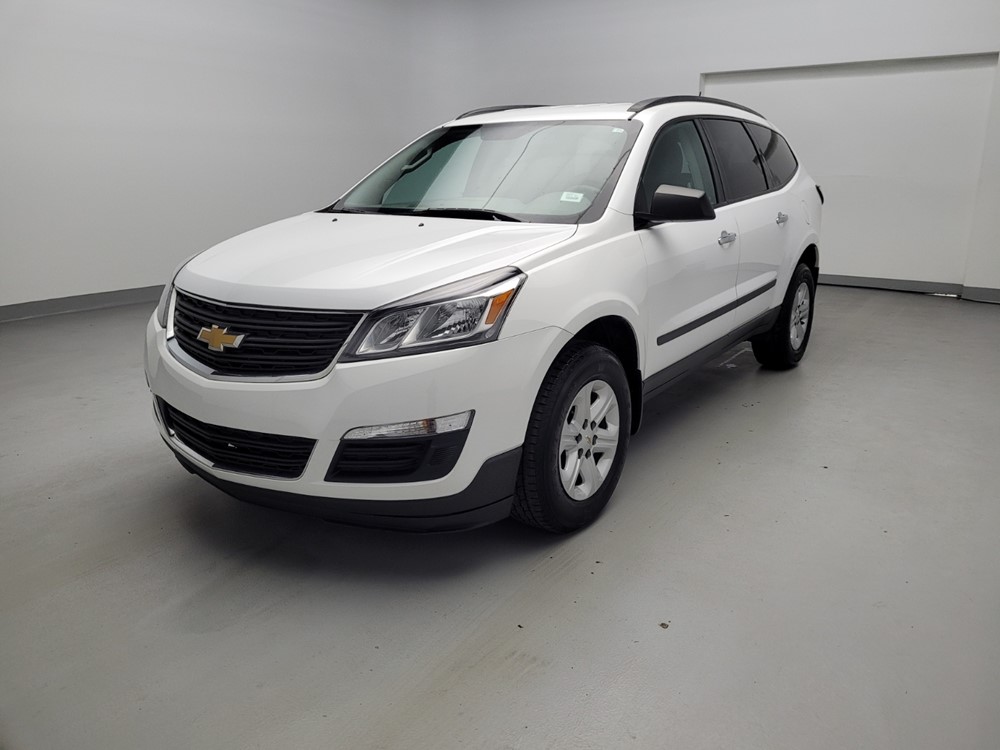 Used 2017 Chevrolet Traverse Driver Front Bumper