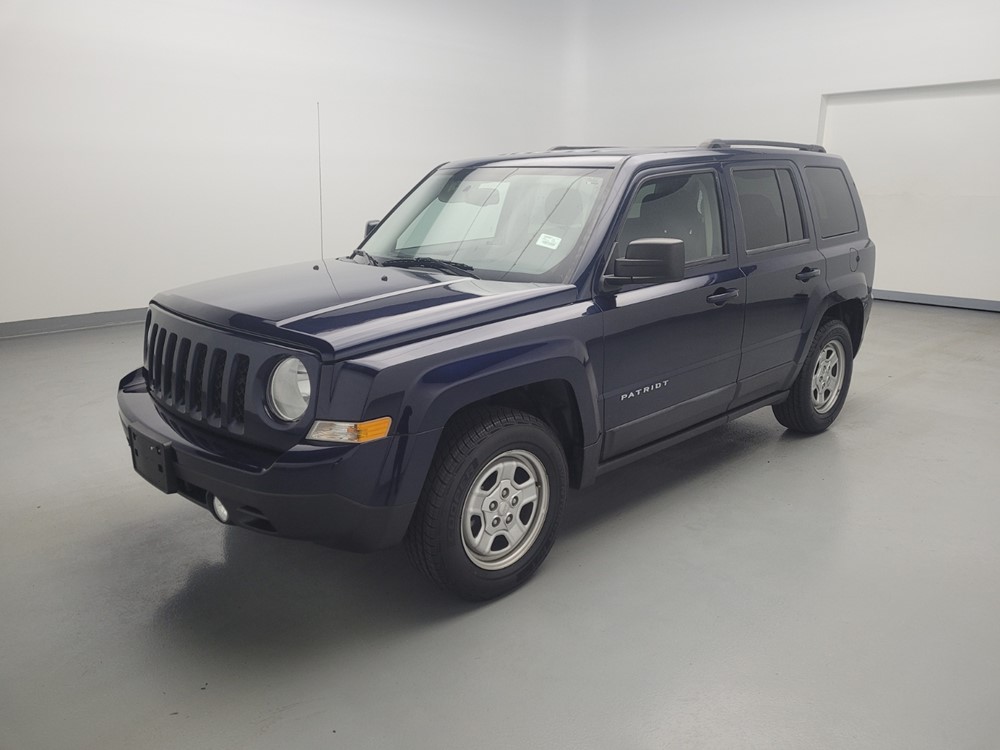 Used 2016 Jeep Patriot Driver Front Bumper