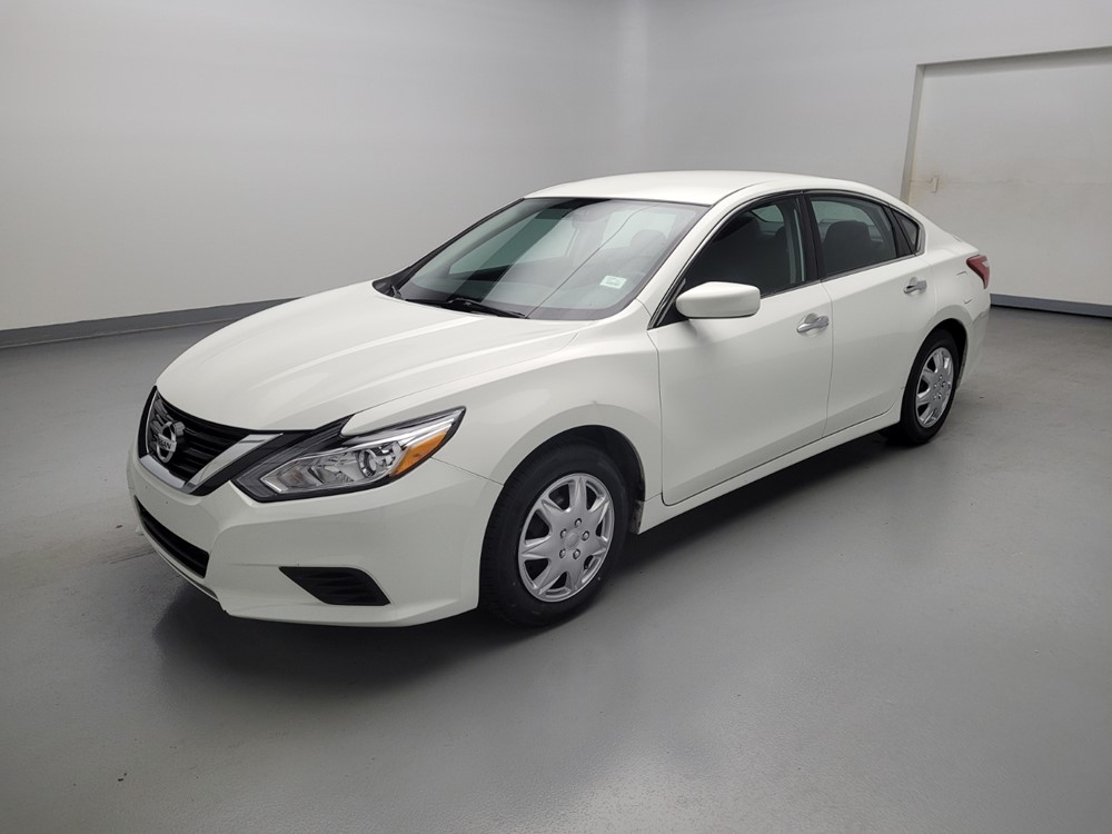 Used 2017 Nissan Altima Driver Front Bumper