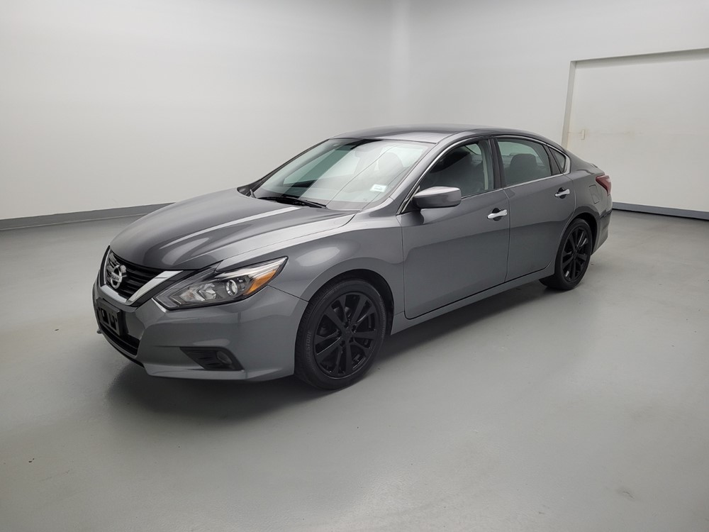 Used 2017 Nissan Altima Driver Front Bumper