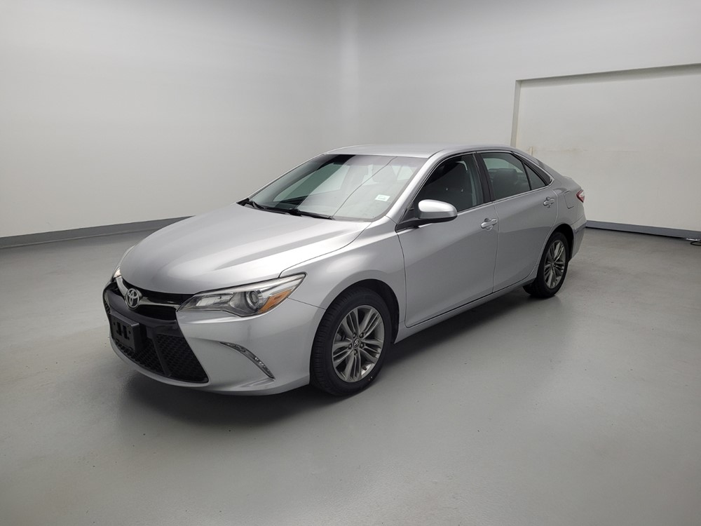 Used 2016 Toyota Camry Driver Front Bumper