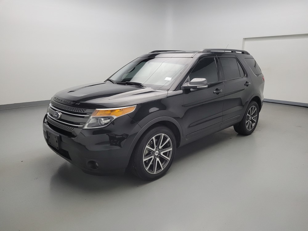 Used 2015 Ford Explorer Driver Front Bumper