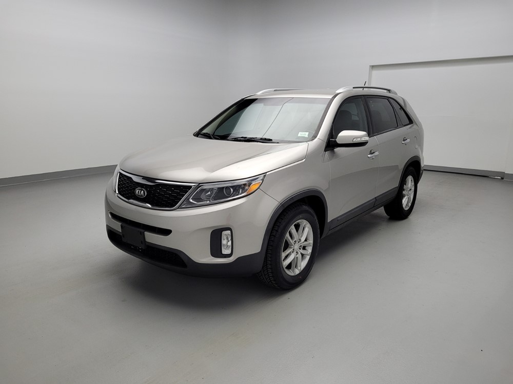 Used 2015 Kia Sorento Driver Front Bumper