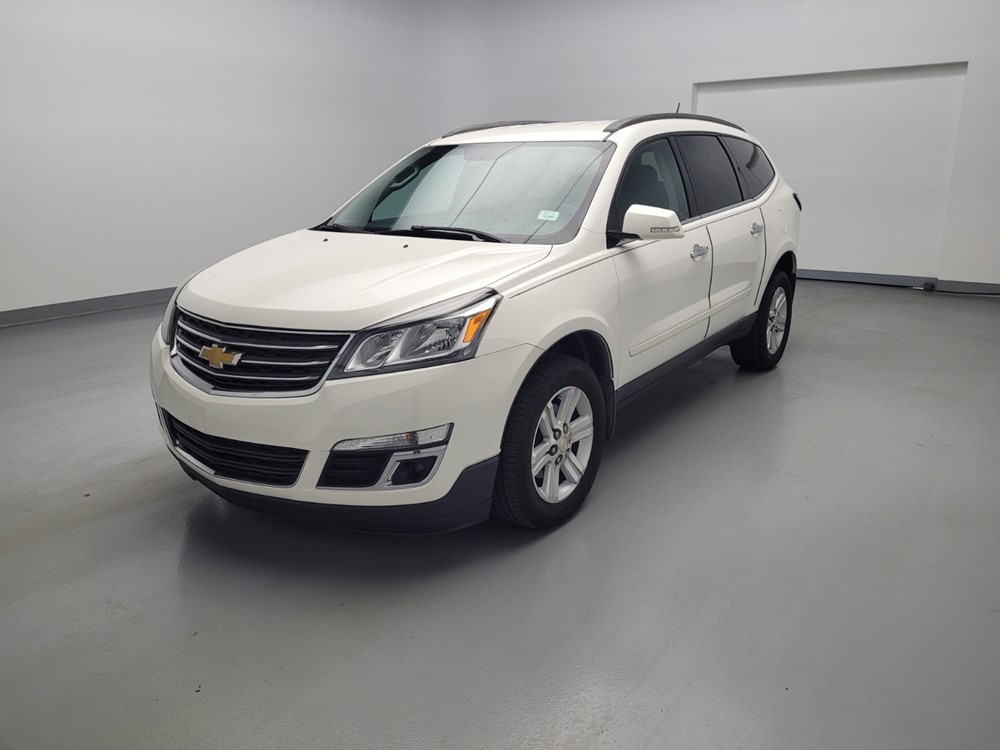 Used 2013 Chevrolet Traverse Driver Front Bumper