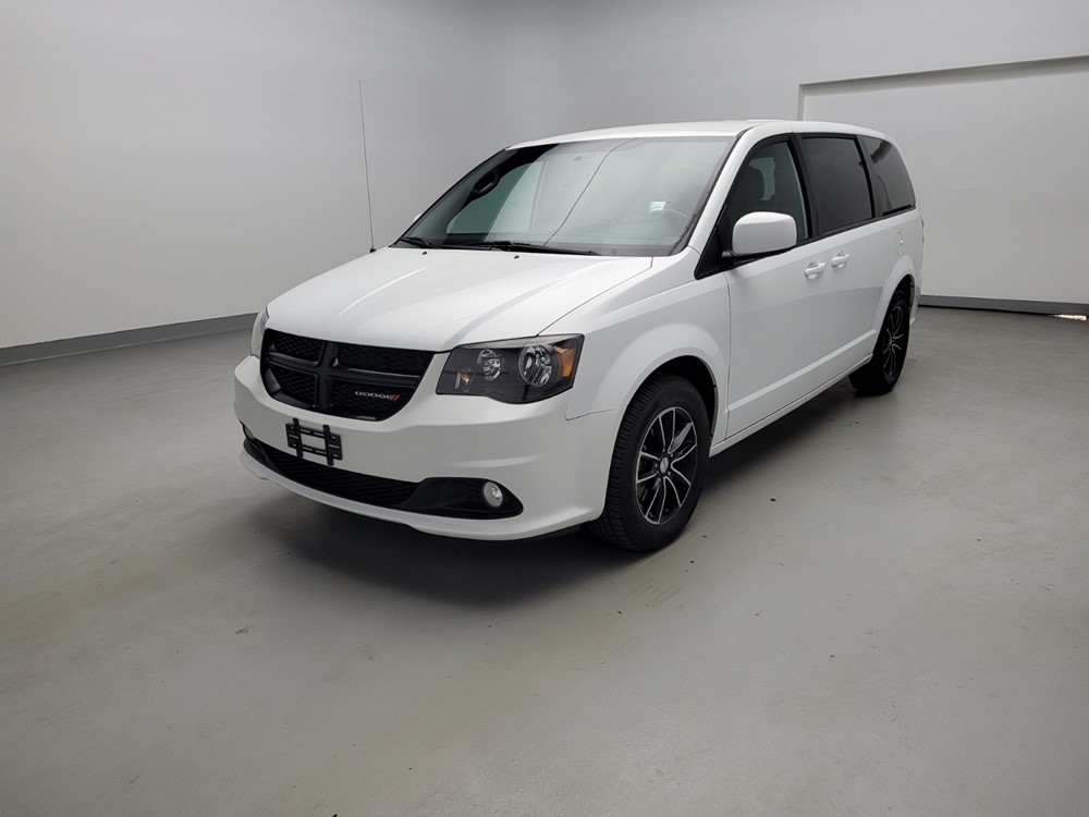 Used 2018 Dodge Grand Caravan Driver Front Bumper