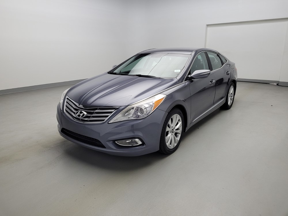 Used 2013 Hyundai Azera Driver Front Bumper