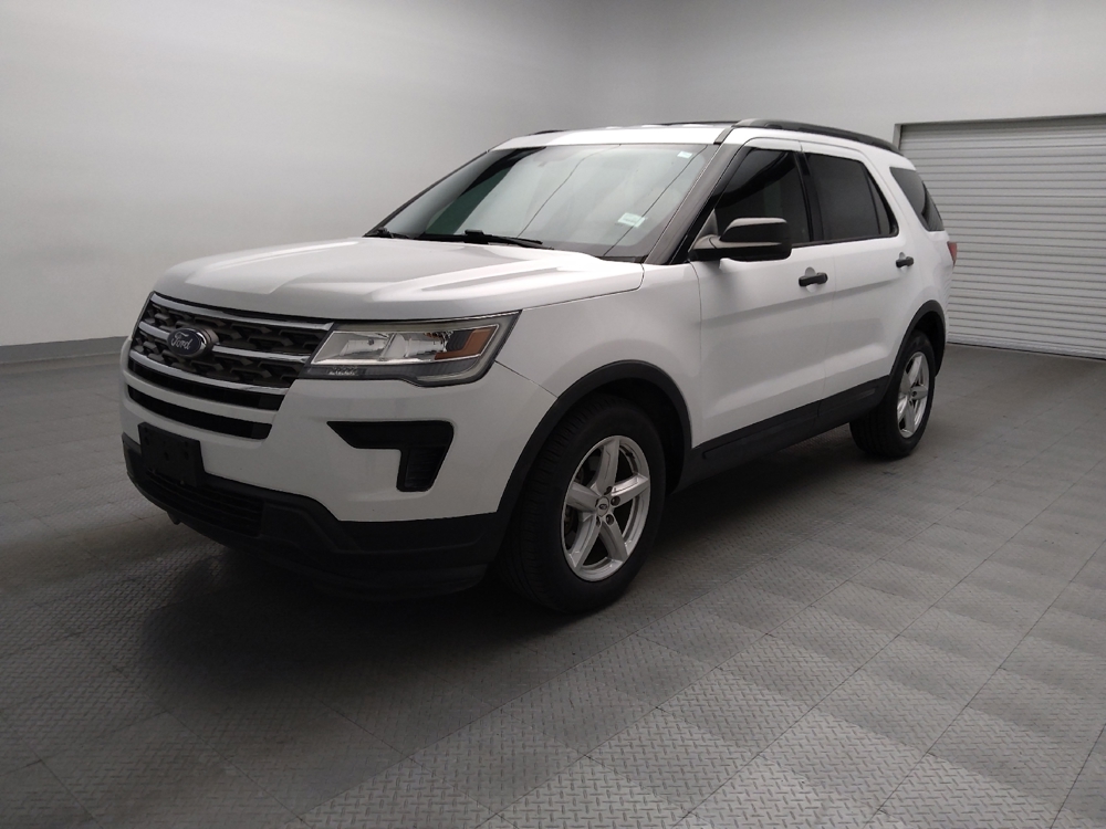 2019 Ford Explorer Base's photo