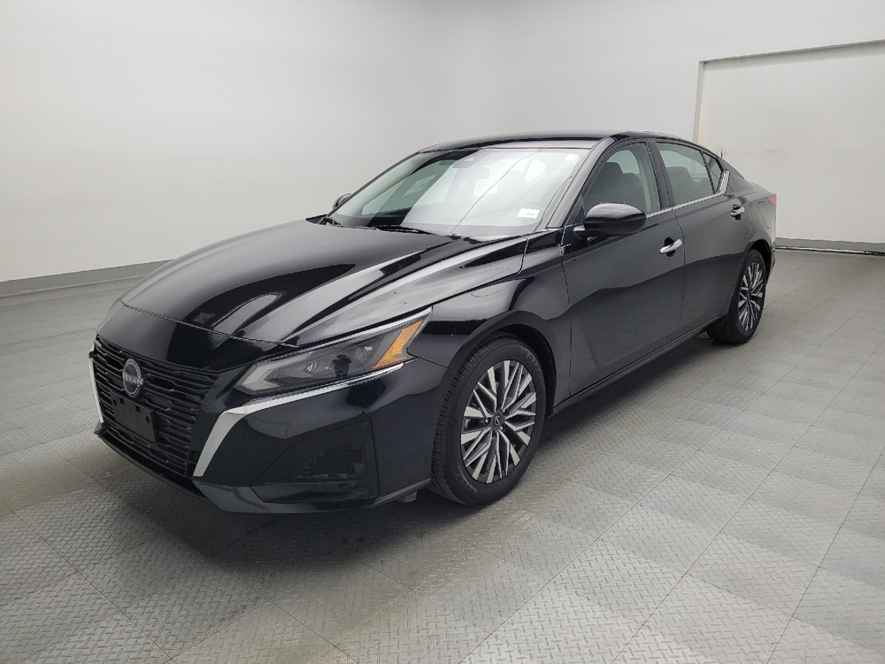 2023 Nissan Altima SV