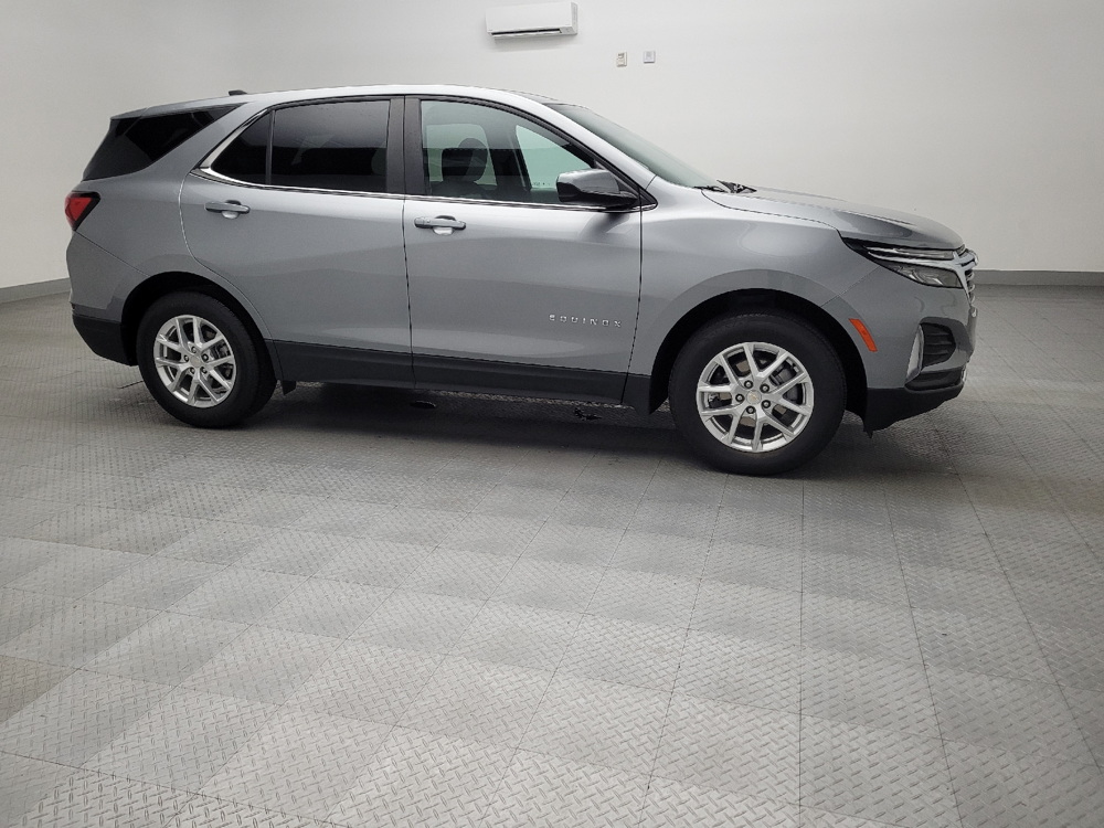 Image 9 of 2023 Chevrolet Equinox LT