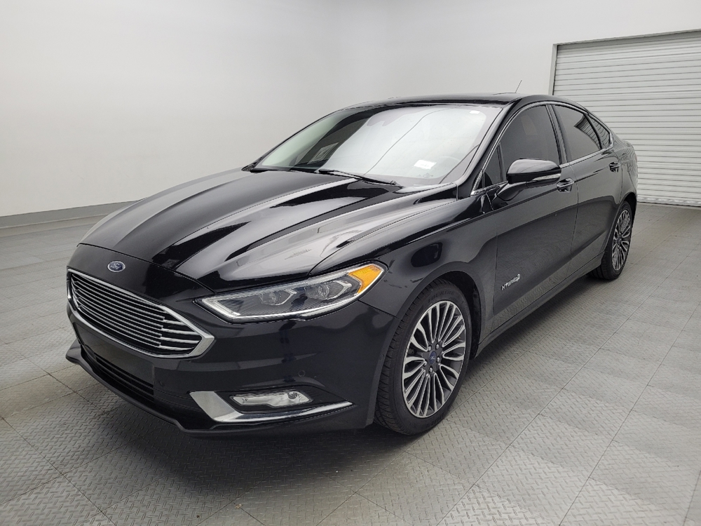 2018 Ford Fusion Hybrid Titanium's photo