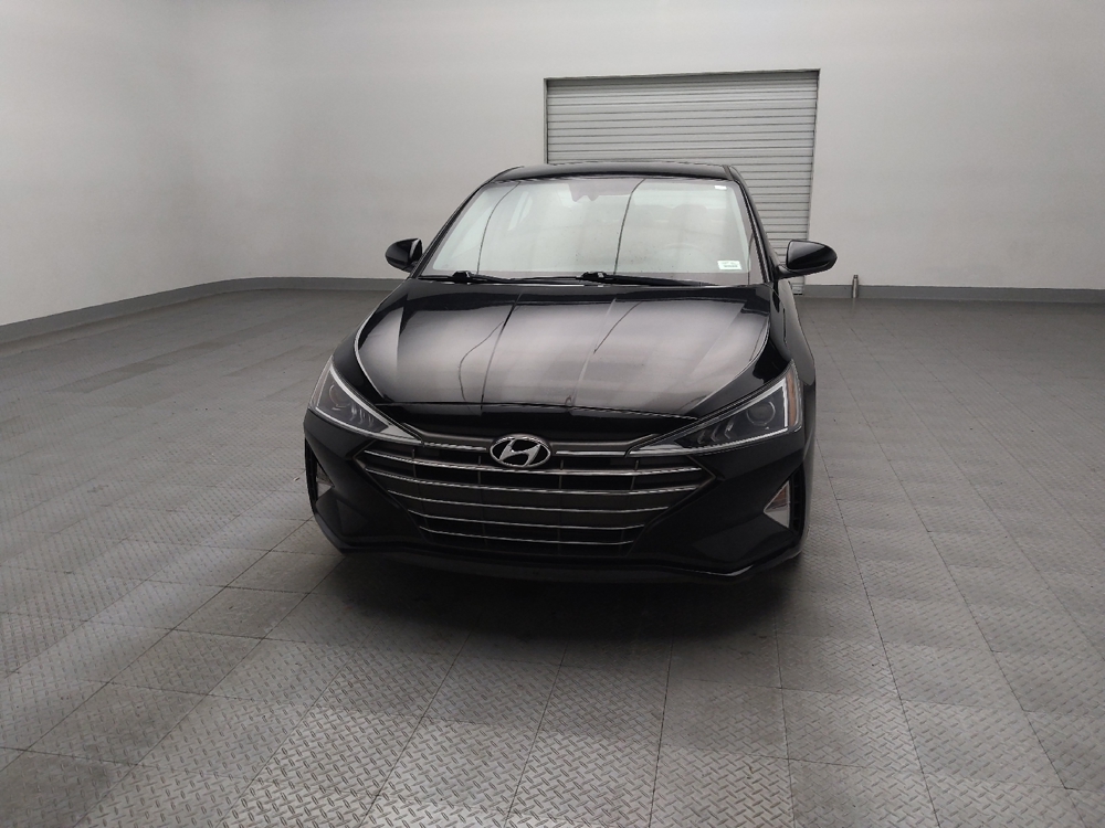 2020 Hyundai Elantra SEL's photo