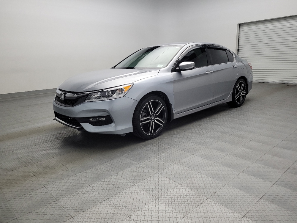 2017 Honda Accord Sport SE's photo