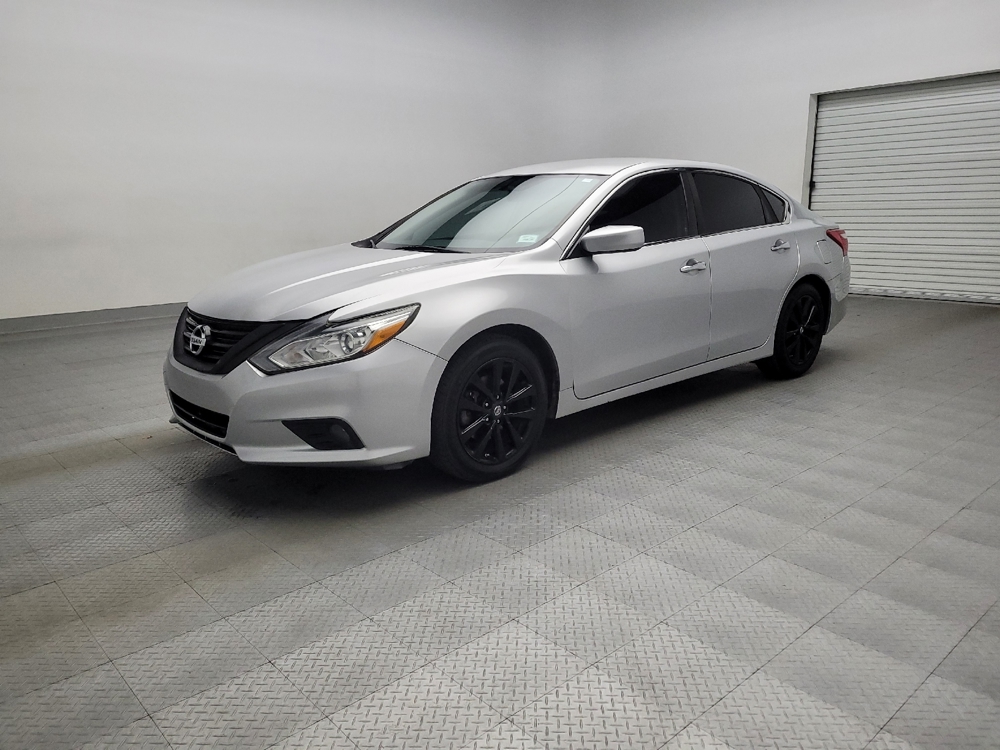 2016 Nissan Altima SV