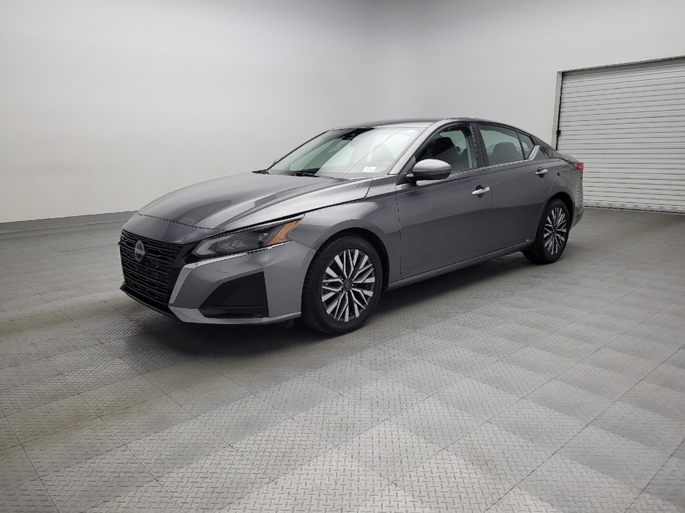2023 Nissan Altima SV