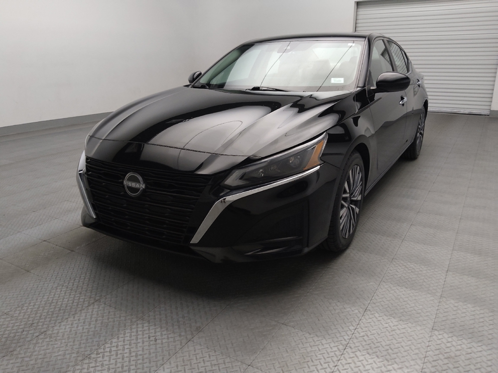 2023 Nissan Altima SV