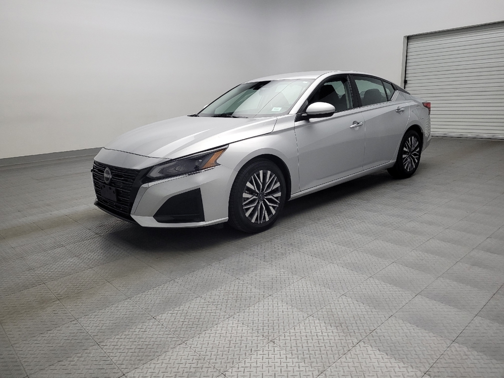 2023 Nissan Altima SV