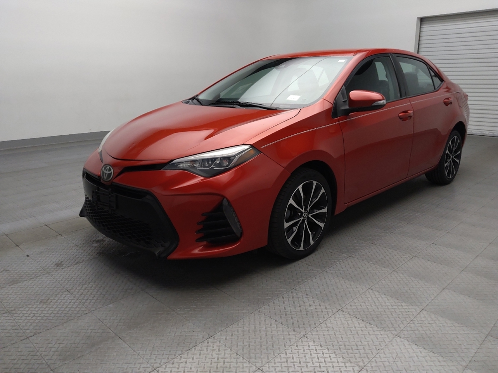 2017 Toyota Corolla SE's photo