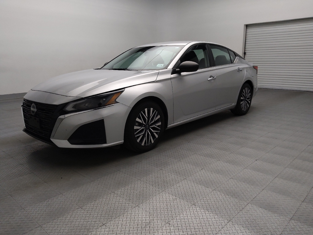 2024 Nissan Altima SV