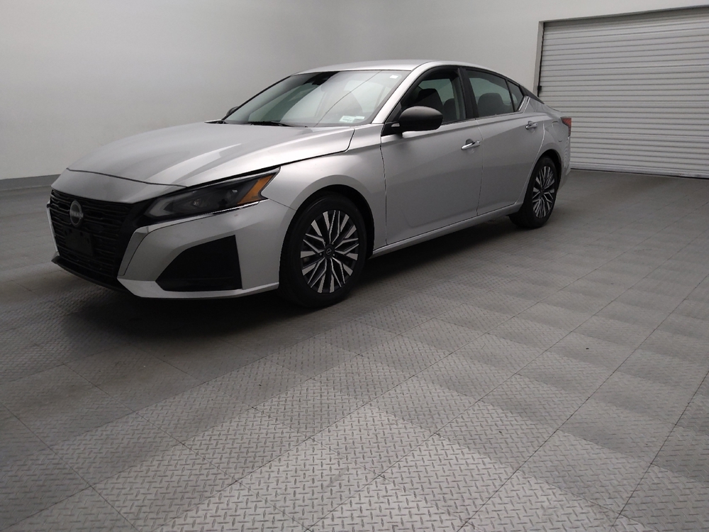 2024 Nissan Altima SV