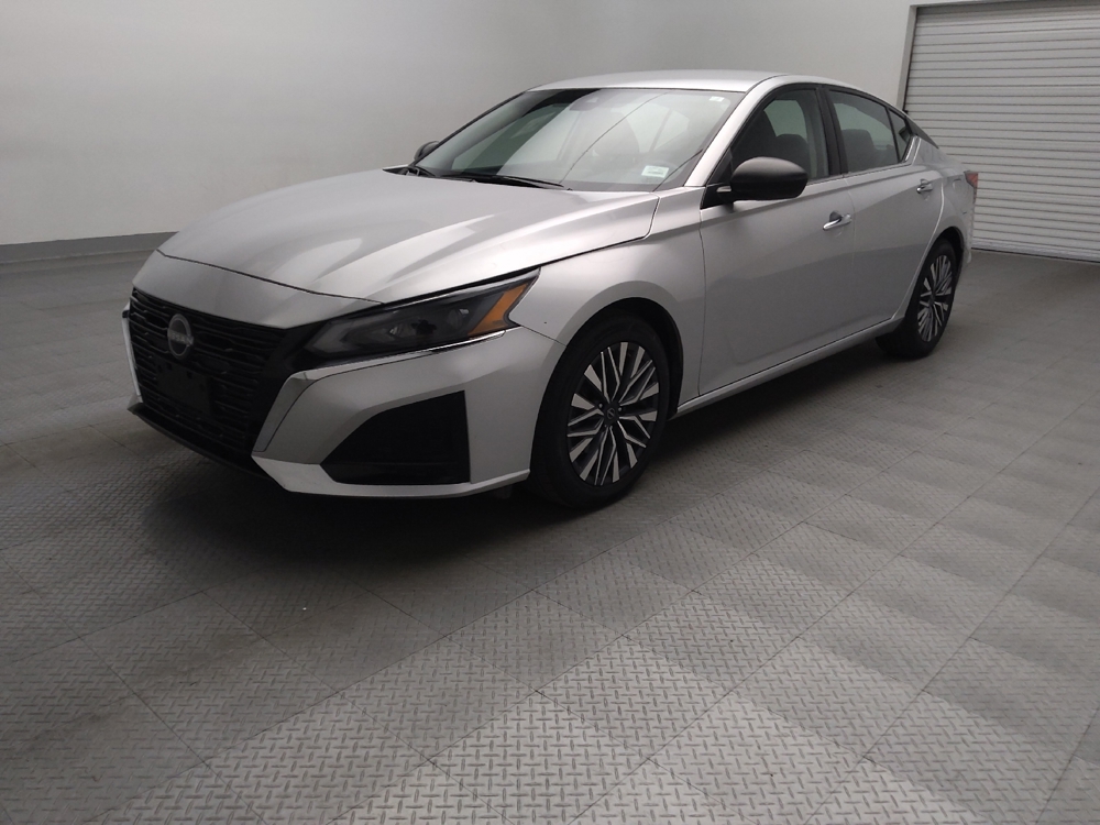 2024 Nissan Altima SV