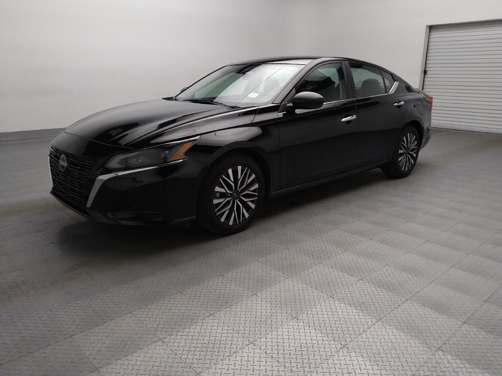 2024 Nissan Altima SV