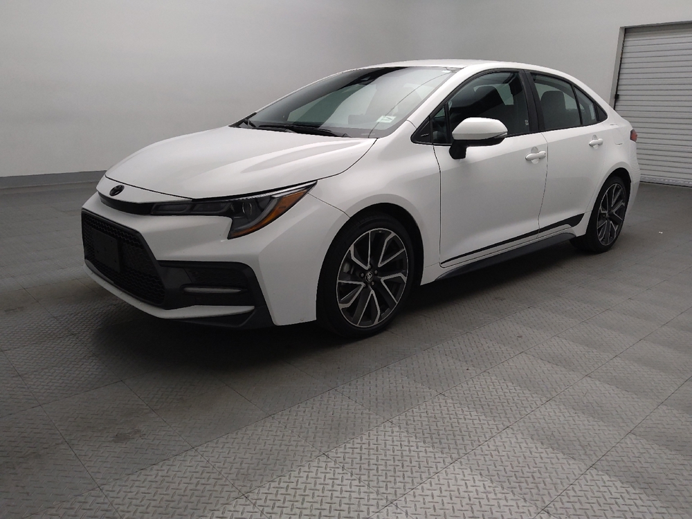 2022 Toyota Corolla SE's photo