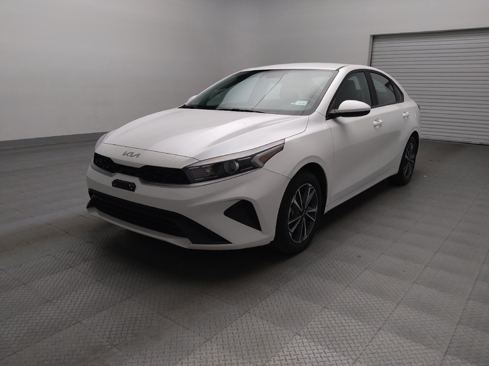 2024 Kia Forte LXS's photo