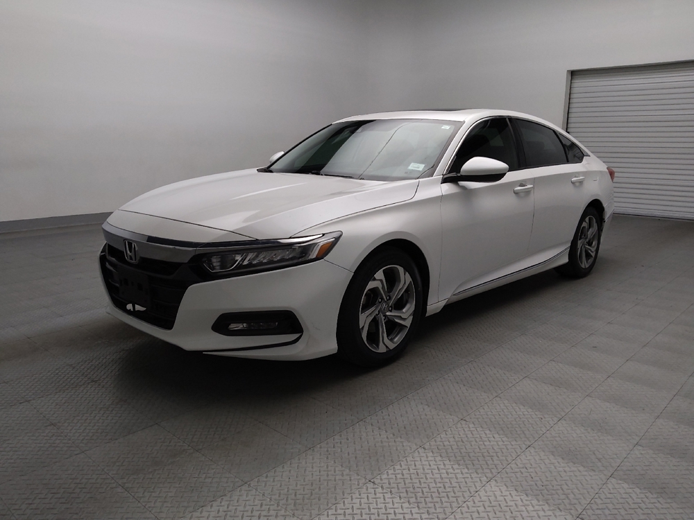 2020 Honda Accord EX's photo