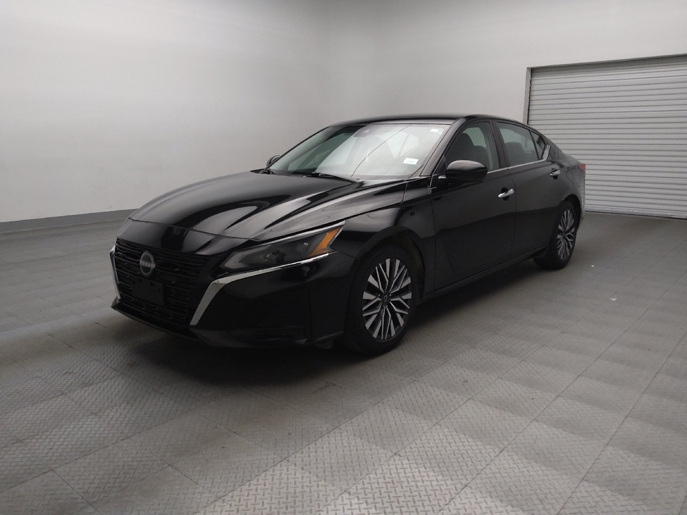 2023 Nissan Altima SV