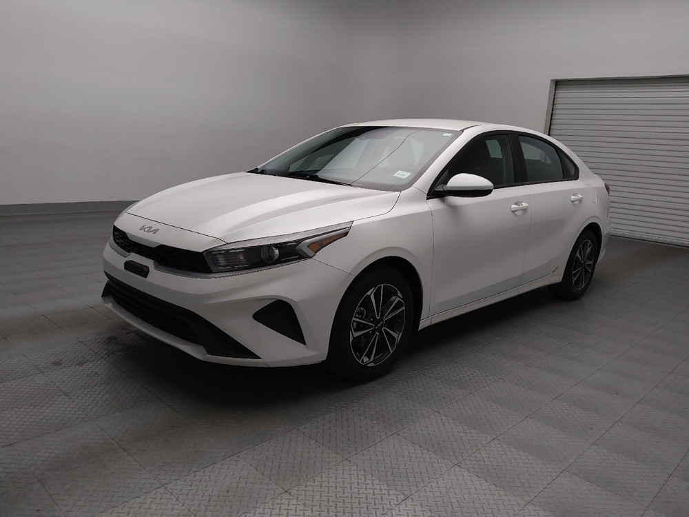 2024 Kia Forte LXS's photo