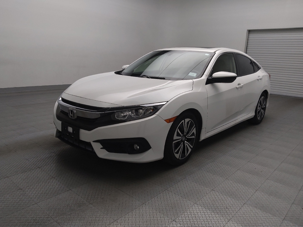 2018 Honda Civic EX-T's photo