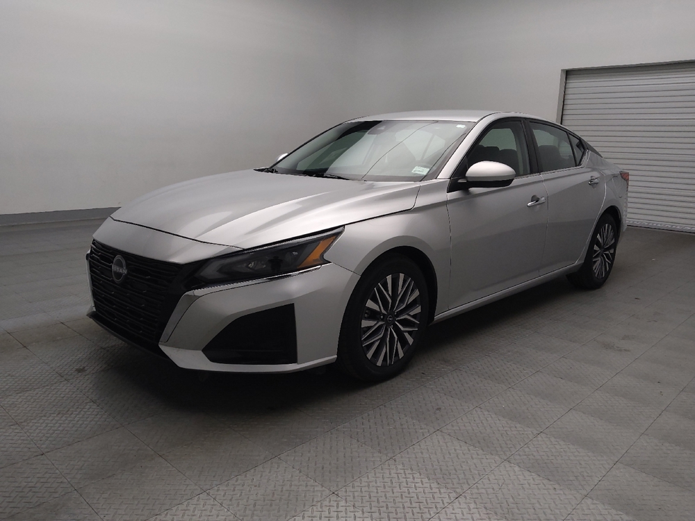 2023 Nissan Altima SV