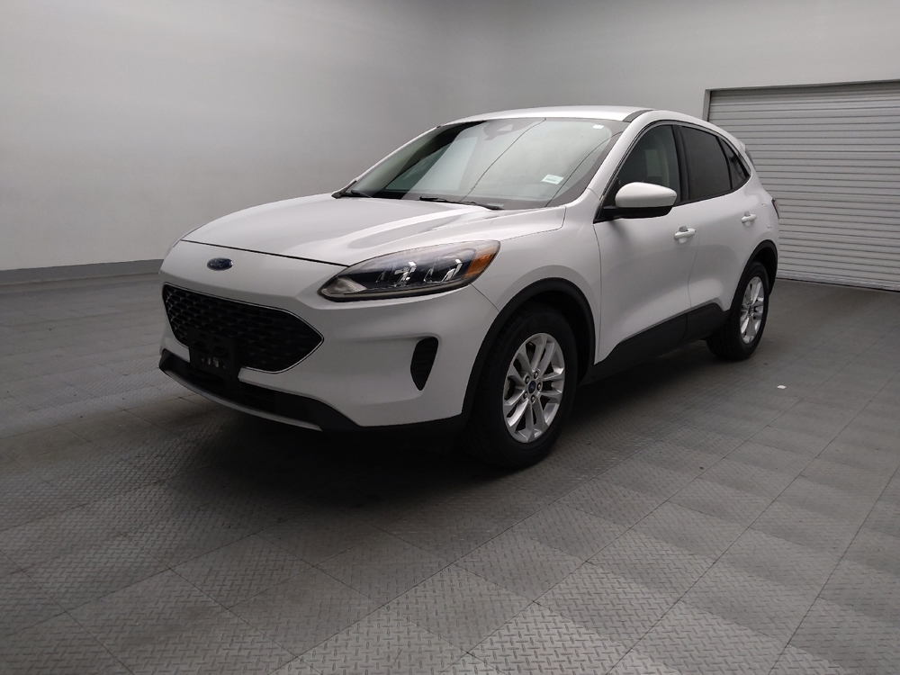 2020 Ford Escape SE's photo