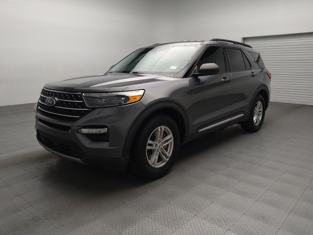 2021 Ford Explorer XLT's photo