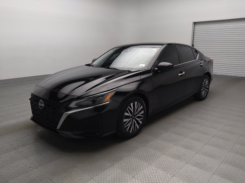 2023 Nissan Altima SV